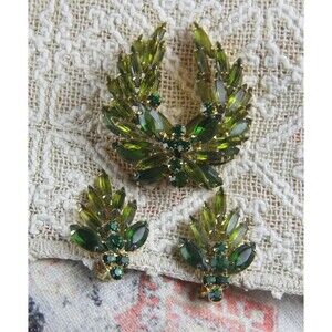 Verified Juliana Delizza and Elster Brooch and Clip Earrings Set